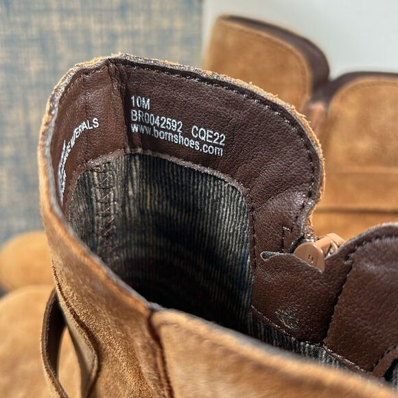 Born Tori Cream Suede Boots - Picture 4 of 10